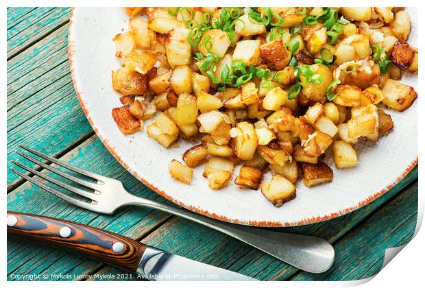 Fried potatoes with green onions Print by Mykola Lunov Mykola