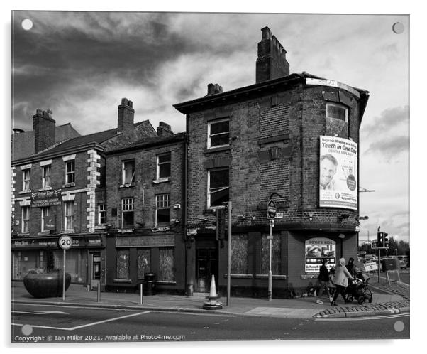 Historic Old Pub, Warrington, UK Acrylic by Ian Miller