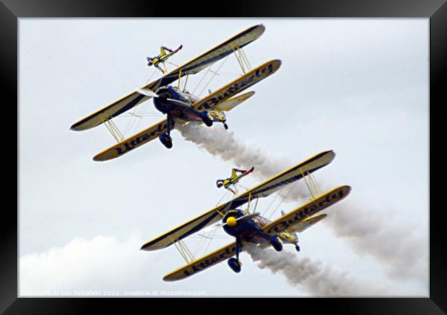 Utterly  Display team  Framed Print by Les Schofield