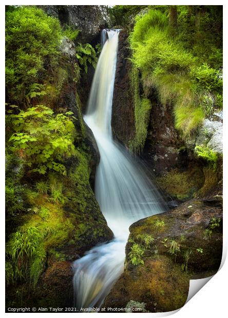 Pistyll Rhaeadr waterfall near Oswestry Print by Alan Taylor