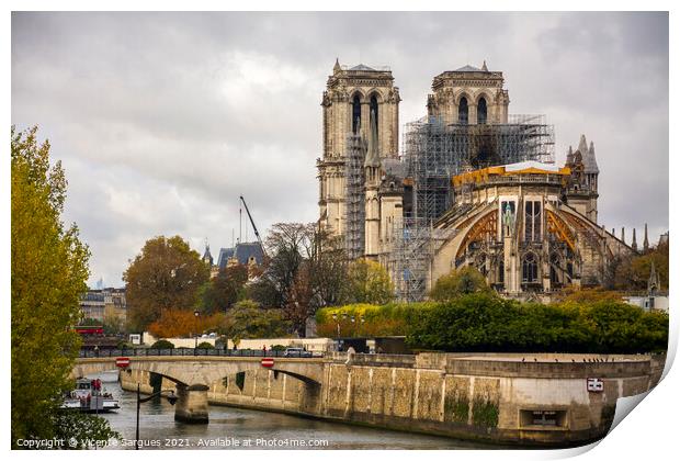 Repairing the Notre Dame Cathedral Print by Vicente Sargues
