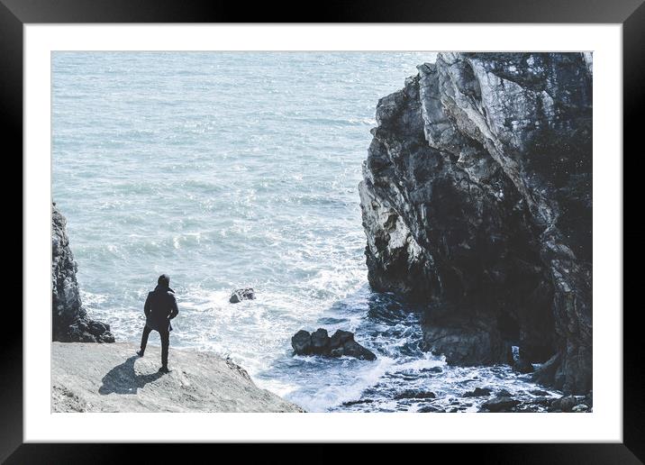 Wanderer Above the Jurassic Coast #1.5 (Alternativ Framed Mounted Print by Awoken Photography UK