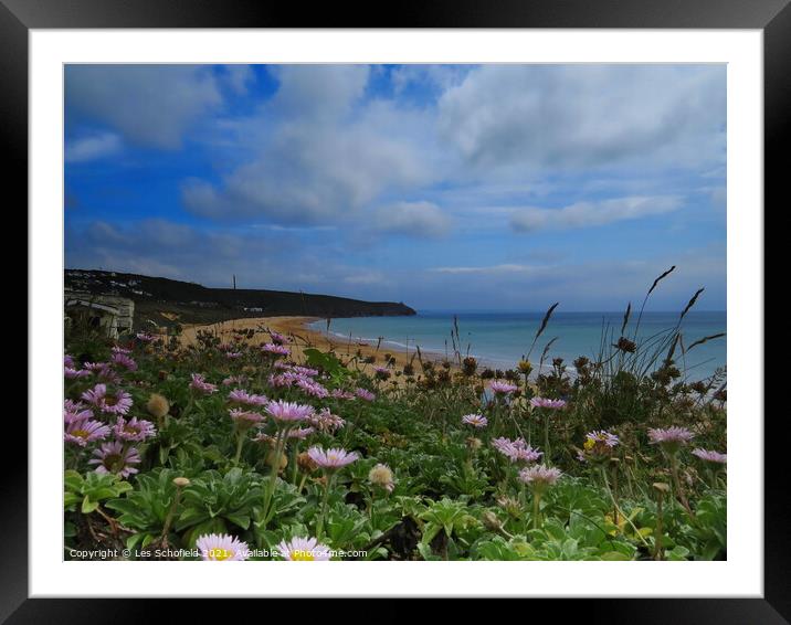 Parr Sands Penzance cornwall  Framed Mounted Print by Les Schofield
