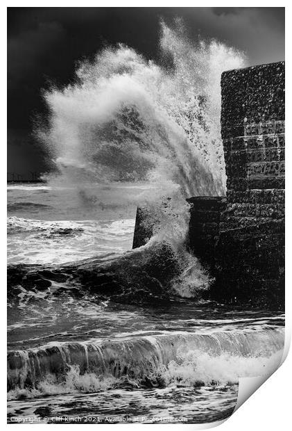 Crashing waves Print by Cliff Kinch
