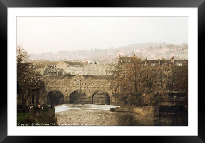 Pulteney Bridge. Framed Mounted Print by Glyn Evans