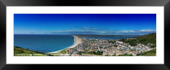 Chesil Beach Dorset  Framed Mounted Print by Les Schofield