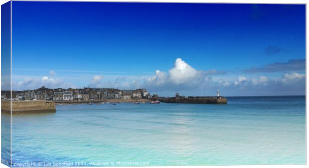 St Ives Cornwall Canvas Print by Les Schofield
