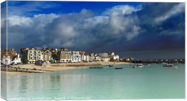 St Ives cornwall Canvas Print by Les Schofield