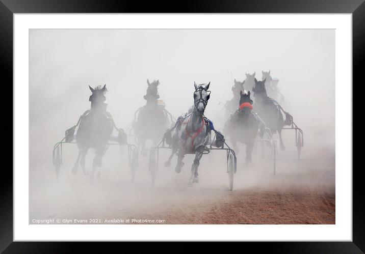 A Day at the Races. Framed Mounted Print by Glyn Evans
