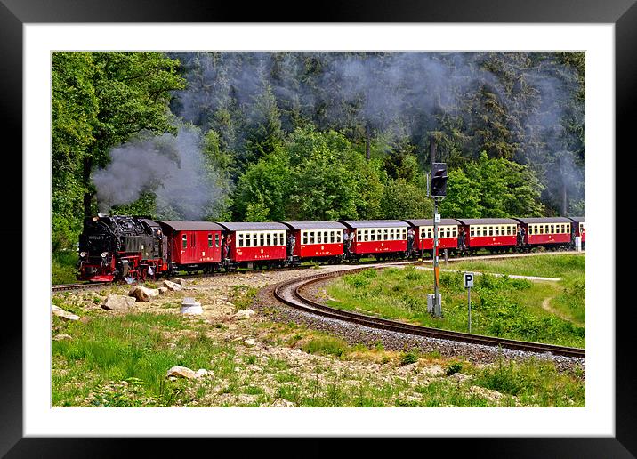 Steam to the Top Framed Mounted Print by Richard Thomas