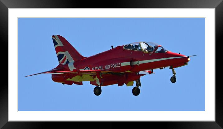 Red Arrows Hawk T1A Framed Mounted Print by Allan Durward Photography