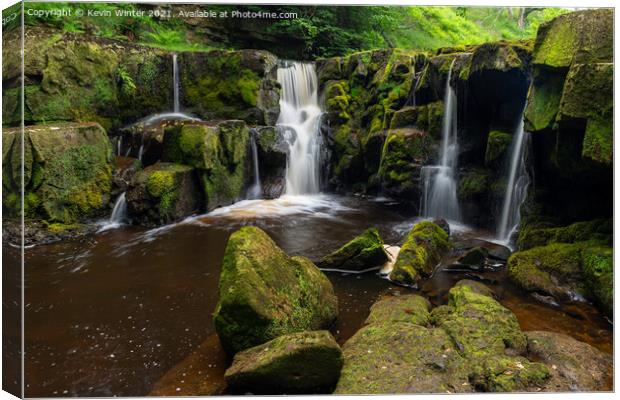 Nelly Ayre Foss Canvas Print by Kevin Winter