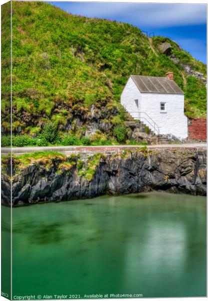 Pilot's House at Porthgain Harbour Canvas Print by Alan Taylor