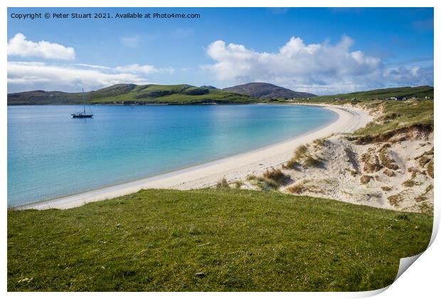 White sands at Vatersay beach in the Outer Hebrides Print by Peter Stuart