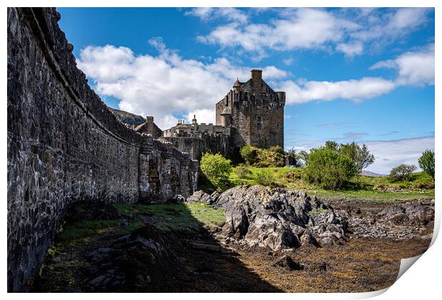 Eilean Donan castle scotland Print by stuart bingham