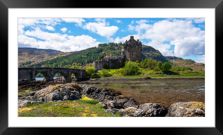 Eilean Donan castle scotland Framed Mounted Print by stuart bingham