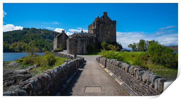 Eilean Donan castle scotland Print by stuart bingham