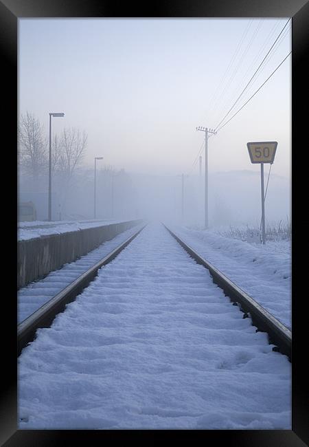 Into the mist Framed Print by Ian Middleton