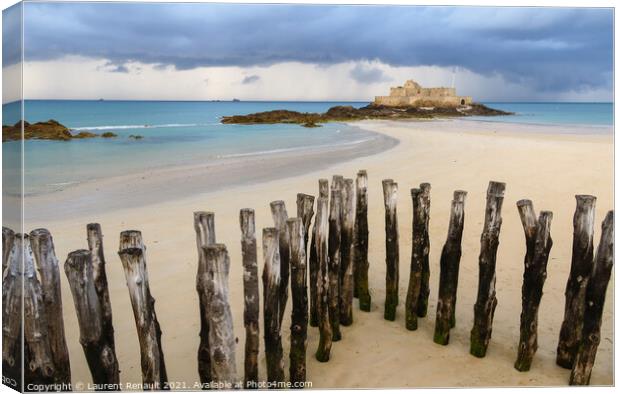 Fort National in Saint-Malo and breakwater trunks at eventail be Canvas Print by Laurent Renault