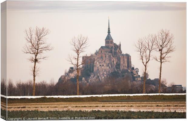 Le Mont Saint-Michel in winter Canvas Print by Laurent Renault