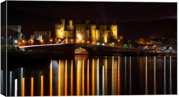 Conwy Castle Canvas Print by Pam Sargeant