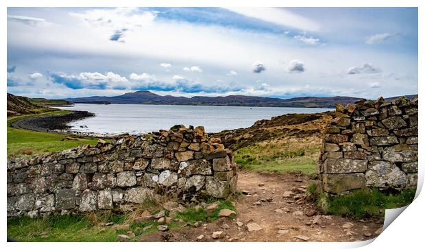 Coral beach Dunvegan Isle of skye Print by stuart bingham