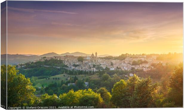 Urbino city at sunset. Italy Canvas Print by Stefano Orazzini
