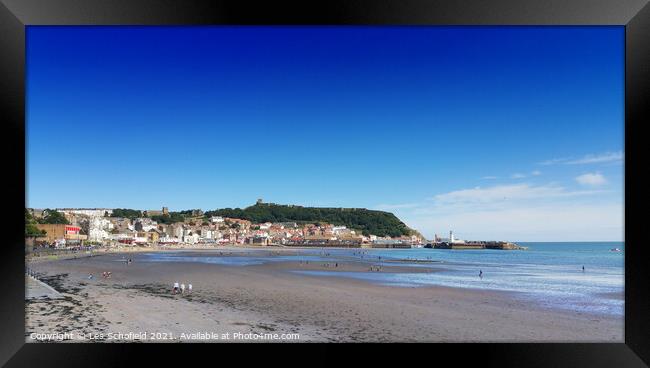 Scarborough beach scene  Framed Print by Les Schofield