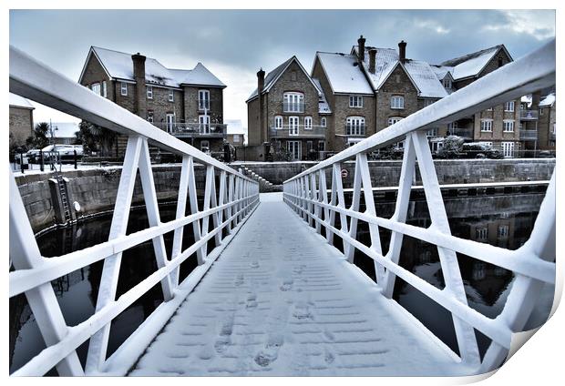 Walkway In the snow chatham kent Print by stuart bingham