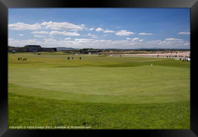 Approaching the 18th Hole, Old Course, St Andrews Framed Print by Kasia Design