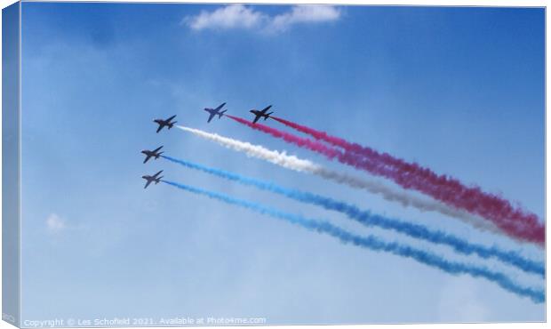 Red arrows Display team at Lyme Regis Dorset Canvas Print by Les Schofield
