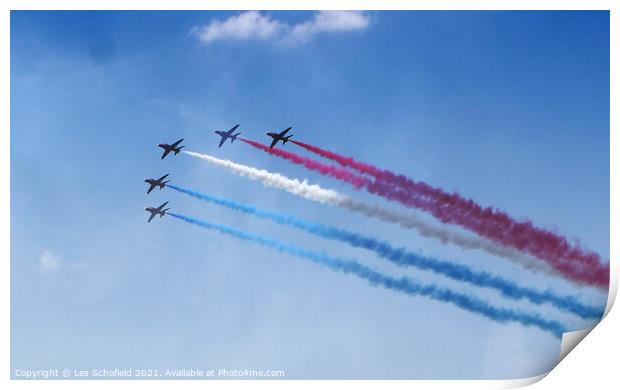Red arrows Display team at Lyme Regis Dorset Print by Les Schofield