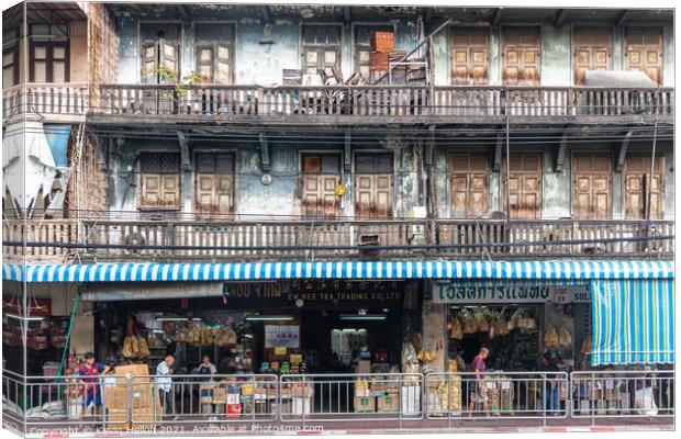A typical building in Chinatown  Canvas Print by Kevin Hellon