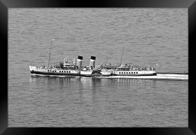 PS Waverley , just left Largs. (black&white) Framed Print by Allan Durward Photography