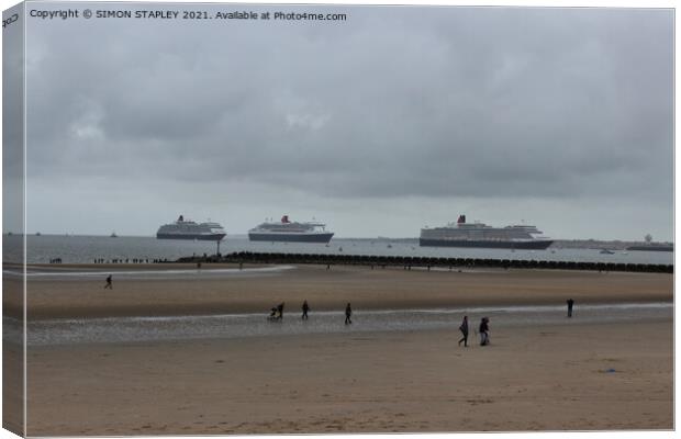 THREE QUEENS CUNARD SHIPS ARRIVING ON THE MERSEY. LIVERPOOL Canvas Print by SIMON STAPLEY