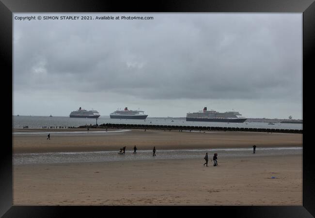 THREE QUEENS CUNARD SHIPS ARRIVING ON THE MERSEY. LIVERPOOL Framed Print by SIMON STAPLEY