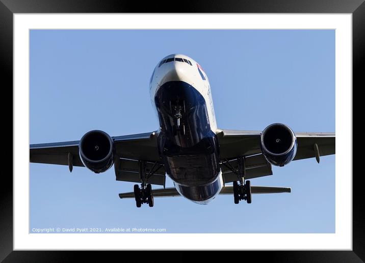 British Airways Boeing 777-236         Framed Mounted Print by David Pyatt