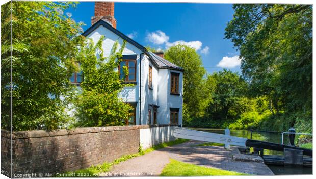 Lock Keepers Cottage Canvas Print by Alan Dunnett