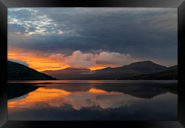 Summer Sunrise on Loch Fyne Framed Print by Rich Fotografi 