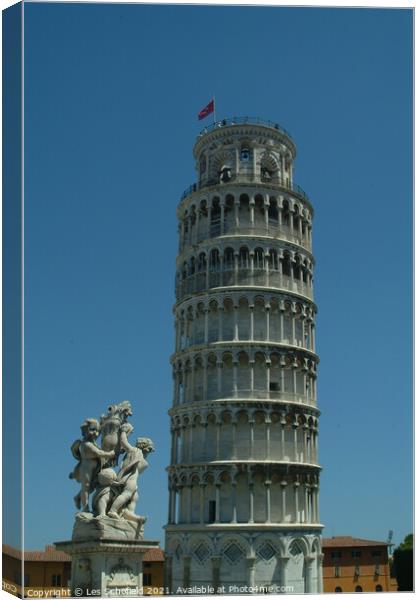 The Iconic Leaning Tower of Pisa Canvas Print by Les Schofield