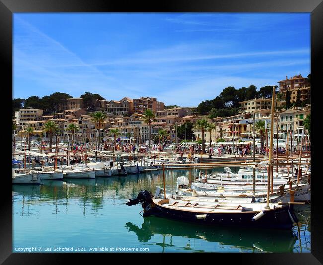 Post Soller Majorca  Framed Print by Les Schofield