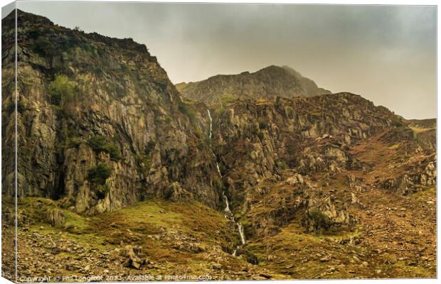 The dramatic Snowdonia hills Canvas Print by Phil Longfoot
