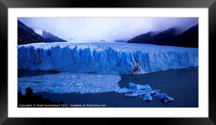 Glaciar Perito Moreno Framed Mounted Print by Mark Sunderland