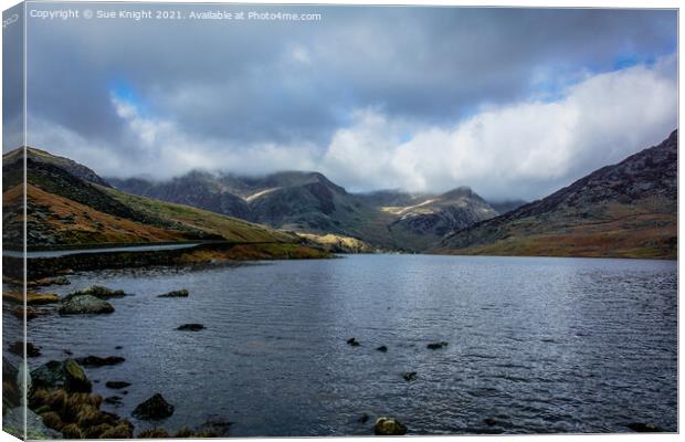 Mist over the mountains, Llyn Ogwen, North Wales Canvas Print by Sue Knight