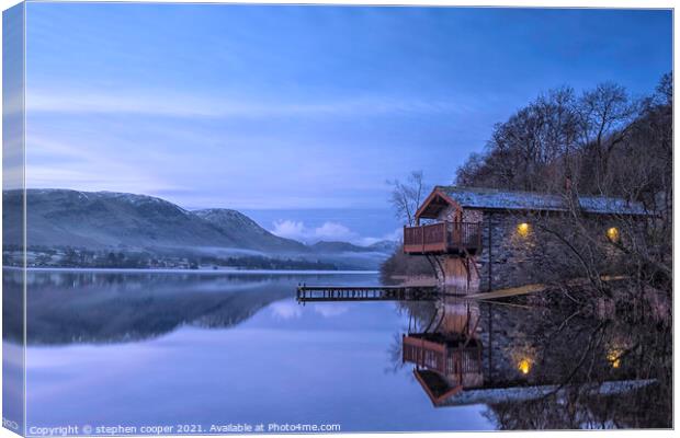 boathouse Canvas Print by stephen cooper