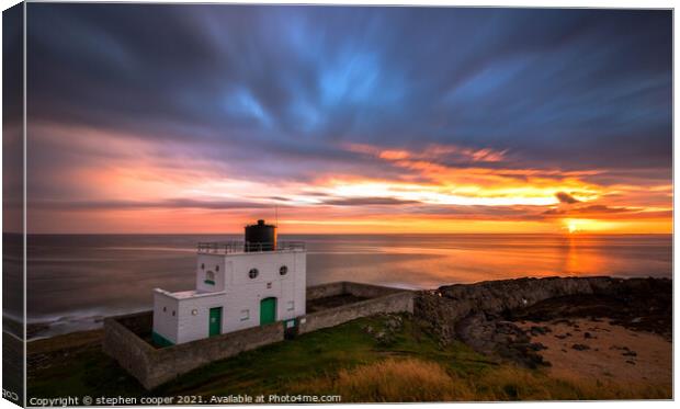 little lighthouse Canvas Print by stephen cooper