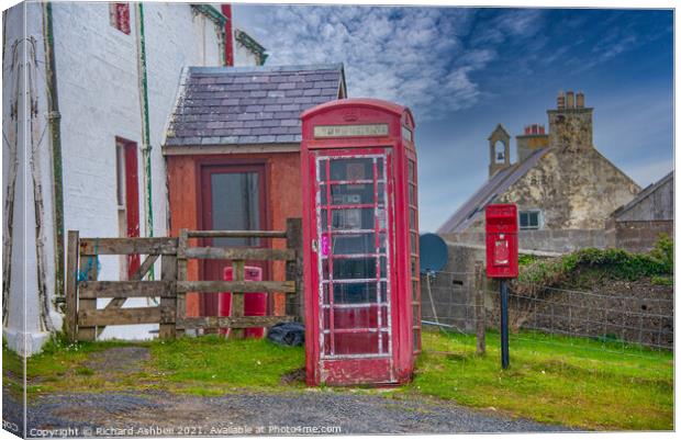 The Red telephone box, Shetland Canvas Print by Richard Ashbee