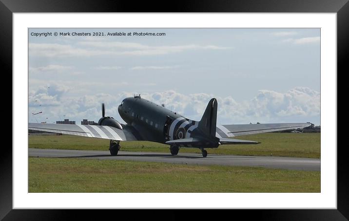 Powerful Dakota Taking to the Skies Framed Mounted Print by Mark Chesters