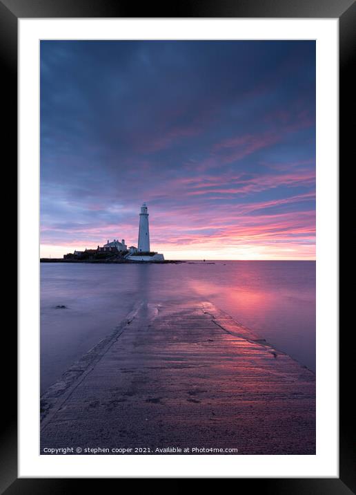 st marys lighthouse Framed Mounted Print by stephen cooper