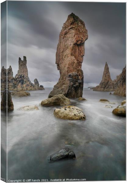 Mangersta sea stacks, Isle of Lewis, Outer Hebrides, Scotland. Canvas Print by Scotland's Scenery
